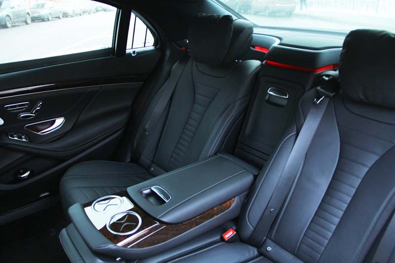 Mercedes S 222
