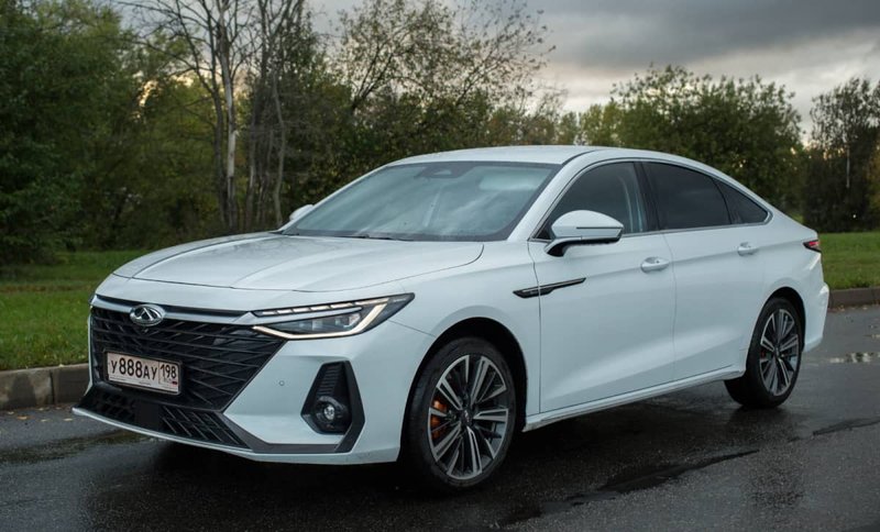Chery Arrizo 8
