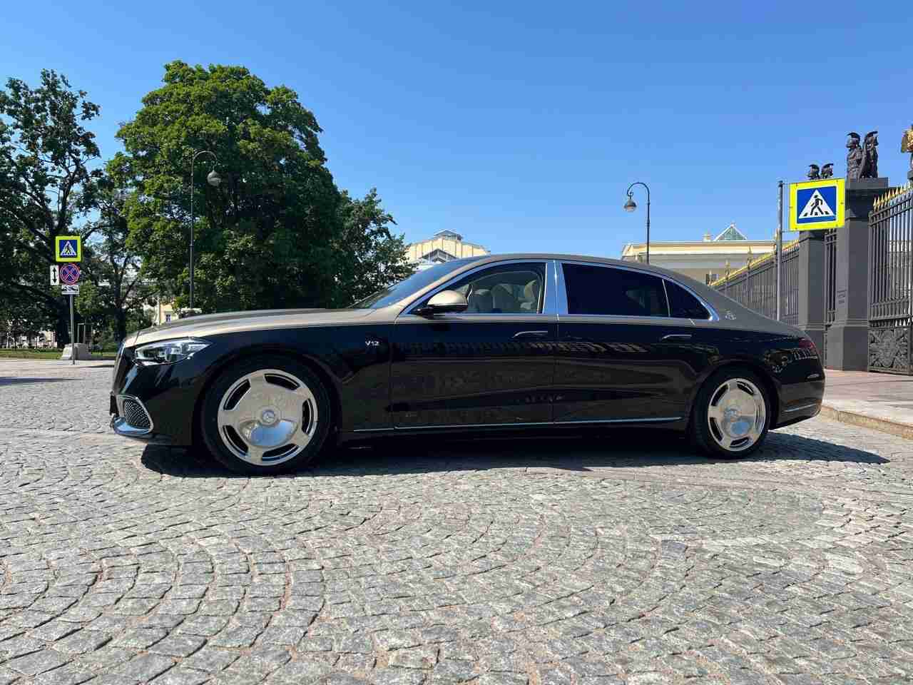Mercedes Maybach S class w223 680