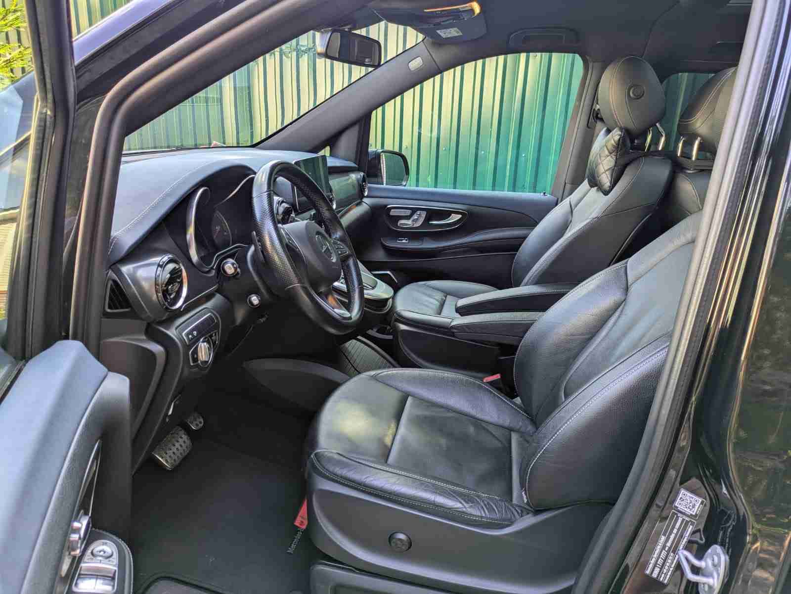 Mercedes V class