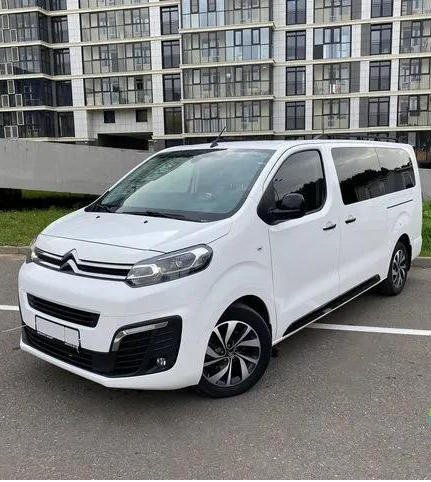Peugeot Traveller