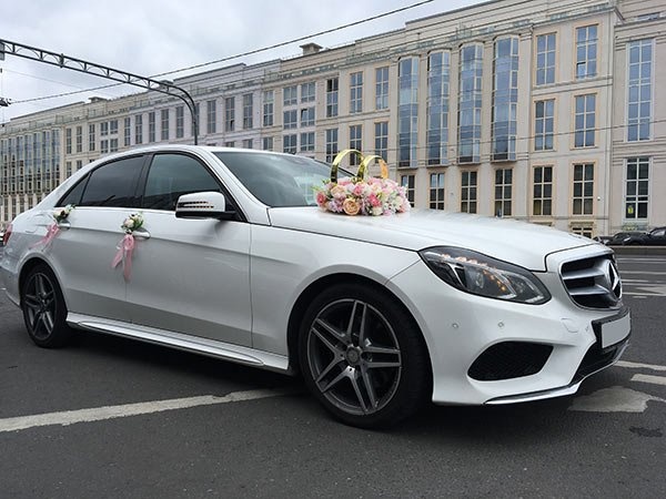 Аренда Мерседес на свадьбу